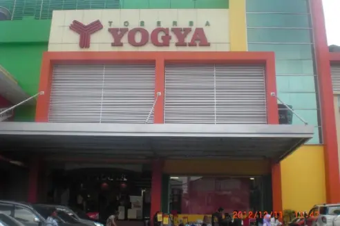 Toserba Yogya